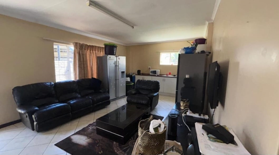  Bedroom Property for Sale in Verwoerdpark Northern Cape
